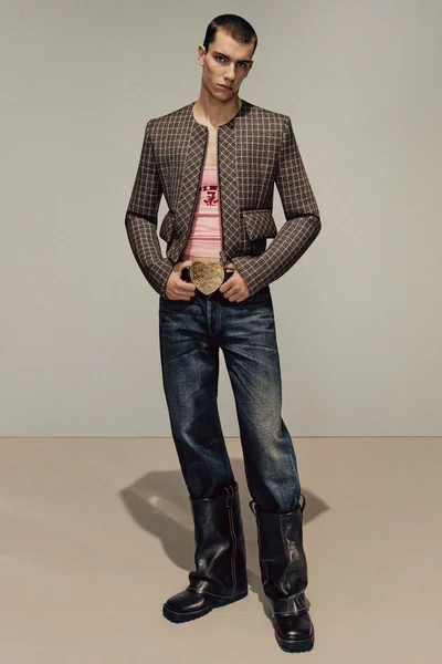 Look 19